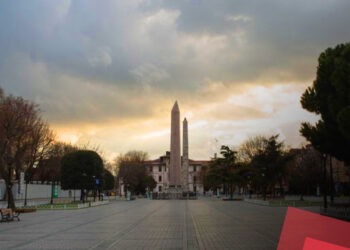 Tam Kapanma Tedbirlerini Doğru Buluyor musunuz?