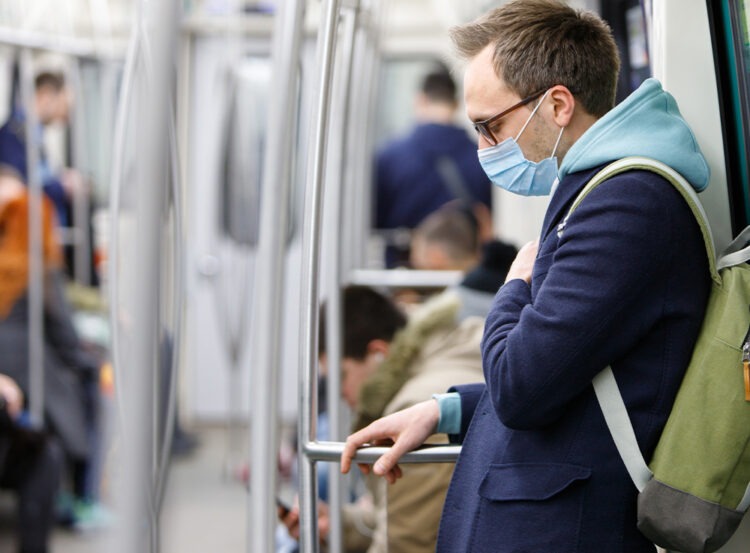 Geldin, Gidiyorsun: Salgın Konusunda Toplum Hâlâ Endişeli mi?