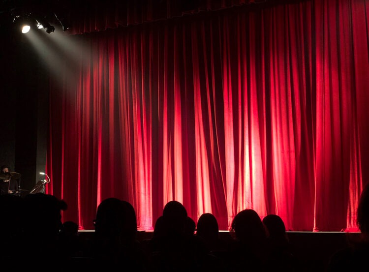 Korona Günlerinde Sanat: Pandeminin Kültür Sanata Etkisi