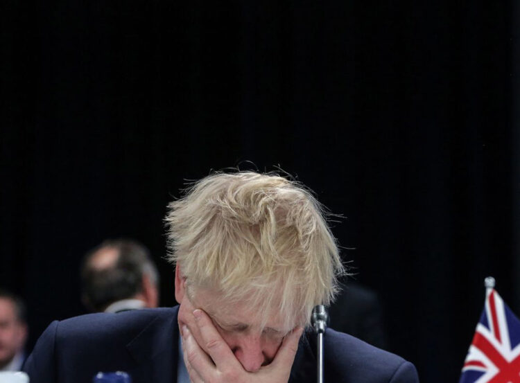 İngiltere Yeni Başbakanını Bekliyor: Yeni Lider Liz Truss Mı Olacak?