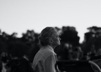 Huzurevi mi Evlat Yanı Mı?: Bireylerin Kendine Bakamayacak Kadar Yaşlandığında Yaşam Tercihi 