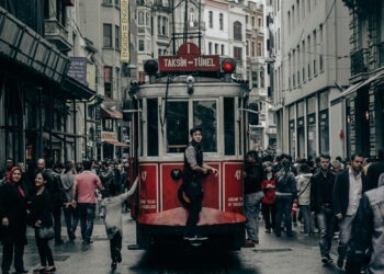 Zorlu Ekonomik Şartlar Girişimciliği Tetikliyor Mu?