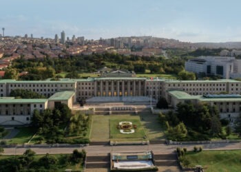 ‘Çocuk Haczi’ Kaldırıldı, Seçim Barajı İndirildi: Yasama Yılı İstatistikleri