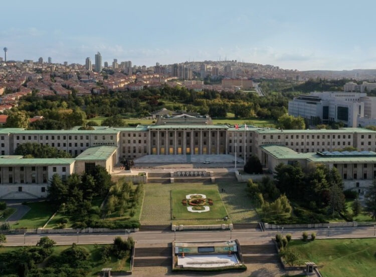 ‘Çocuk Haczi’ Kaldırıldı, Seçim Barajı İndirildi: Yasama Yılı İstatistikleri