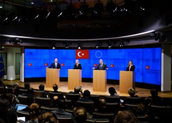 Türkiye’de Dış Politika Algısı