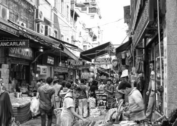 Enflasyon Mu Stagflasyon Mu? Türkiye’nin Güncel Ekonomik Durumu