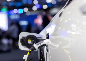 Çevre Dostu Otomobiller: Elektrikli ve Hibrit Otomobil Satışları Artıyor Mu?