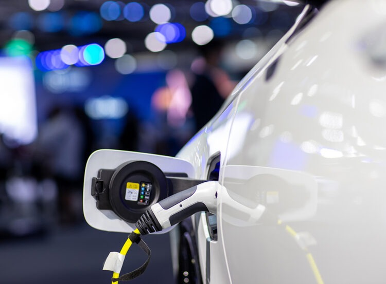 Çevre Dostu Otomobiller: Elektrikli ve Hibrit Otomobil Satışları Artıyor Mu?