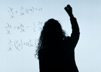 Türkiye’de Öğretmenler ve Sorunları