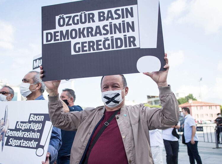 Türkiye’de En Çok Hangi Kesim Düşünce Özgürlüğüne Sahip?