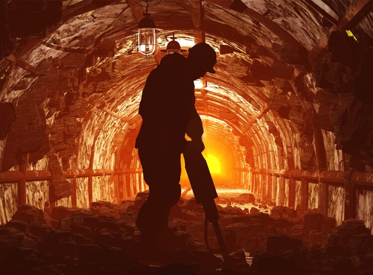 ‘’Güneşi Görebilmek İçin Karanlığı Kazmak’’: Türkiye’de İşçi Ölümleri