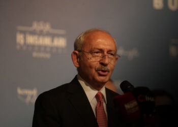 Helallik İstemek: CHP’nin Başörtüsü Açılımı