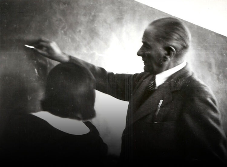 Köklerimizin Arayışında: Alfabe Devrimine Bakış