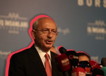 CHP’de Yeni Yüzyılda Yeni Vizyon