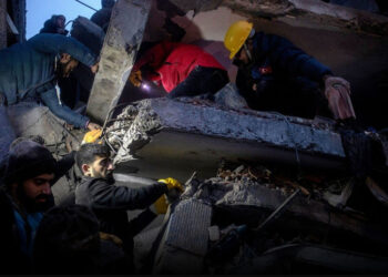 Türkiye’yi Sarsan Deprem 